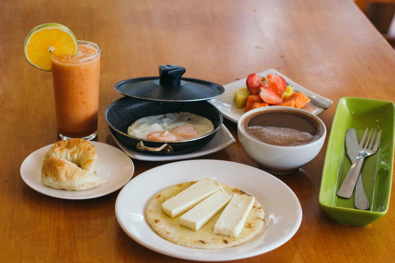 Mumu By Bernalo Hotels Guatapé エクステリア 写真